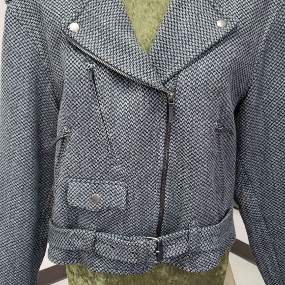 Ralph Lauren Fashionable Zip Front Wool Jacket - Picture 3 of 8